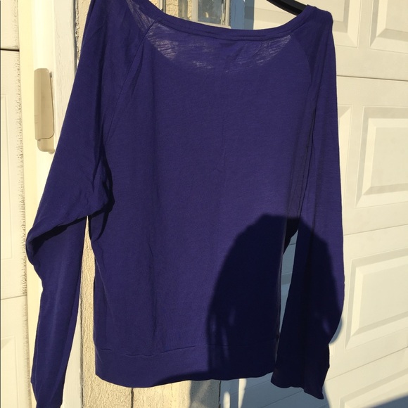 Comfy Long Sleeve from Pink! - Picture 2 of 4